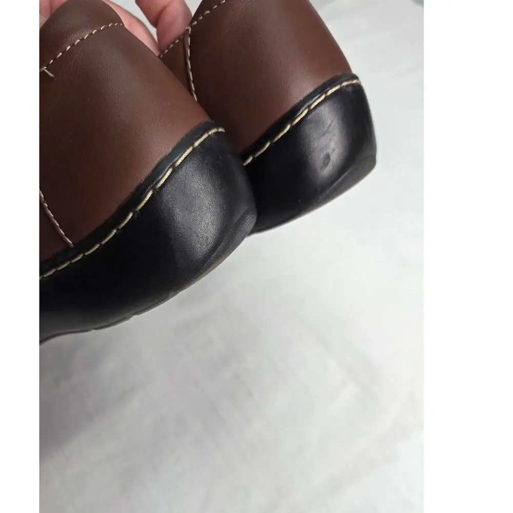 Clarks Collection Women’s Brown Perforated Slip On Comfort Loafers Size 10W